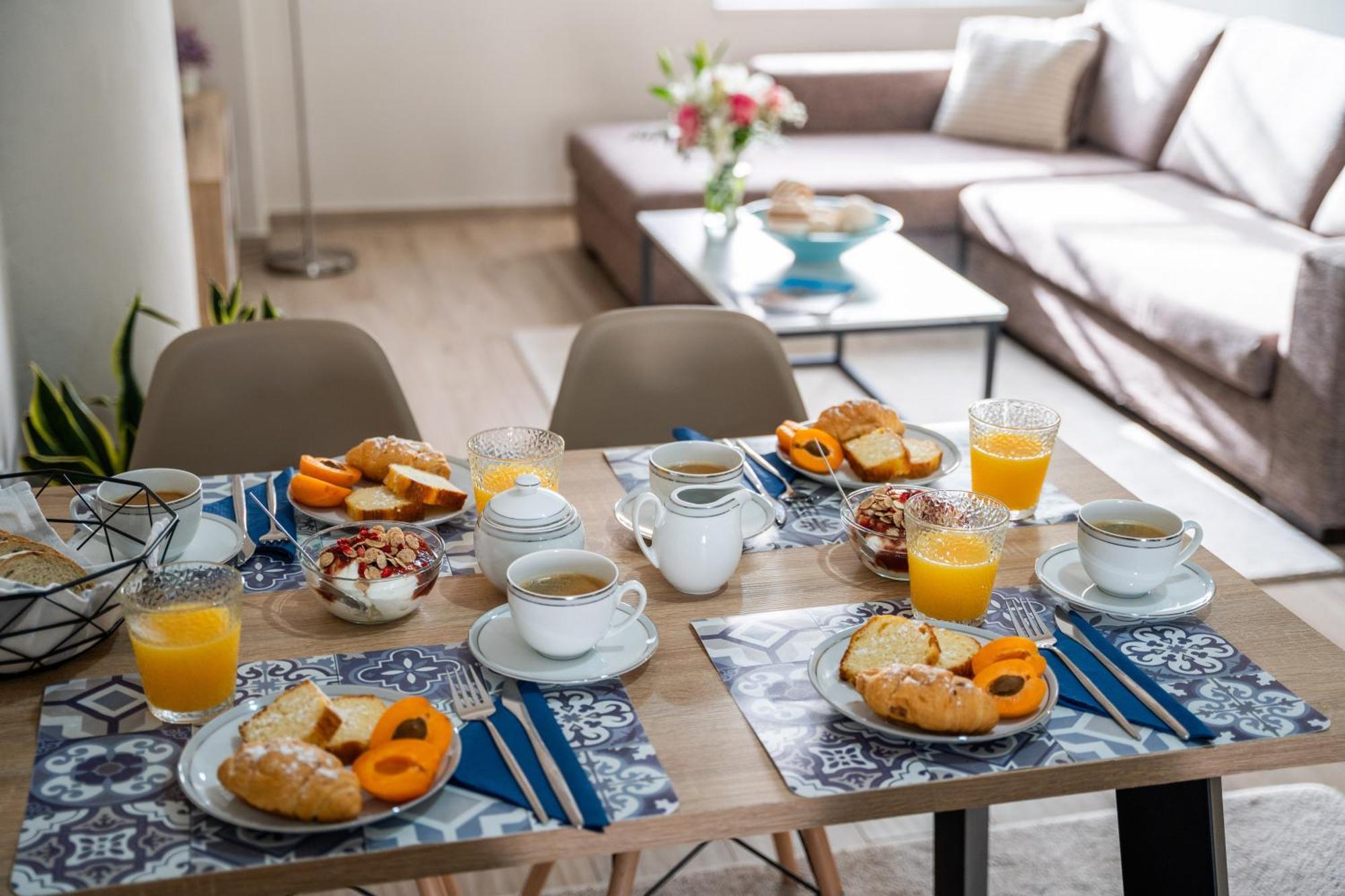 Lilium Luxury Apartment Igumeníca Kültér fotó
